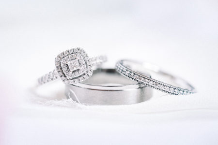 Engagement-Rings-vs-Wedding-Rings-What-is-the-difference