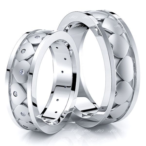 Heart Design His and Hers Diamond Wedding Band Set