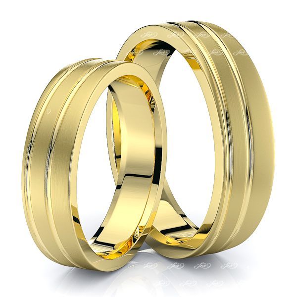 Elegant Modern Designer Matching 5mm His and Hers Wedding Band Set