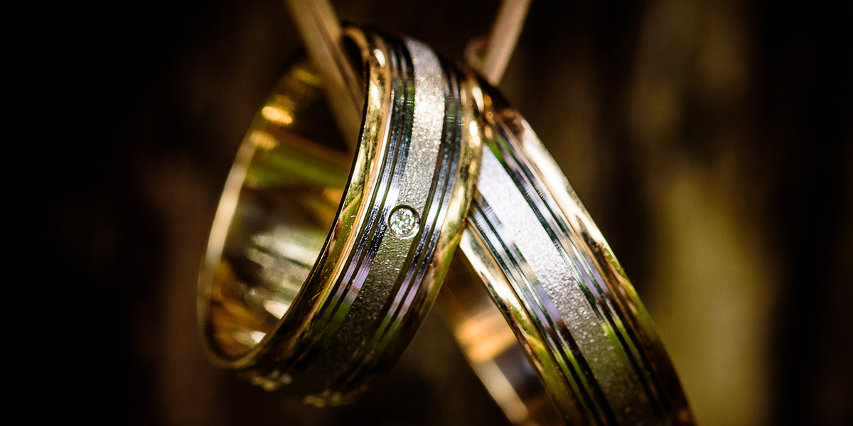 Design Your Own Mens Wedding Band - 5 Steps to Building the Perfect Ring