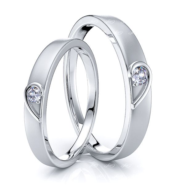 0.10 Carat 4mm Matching Heart His and Hers Diamond Wedding Band Set