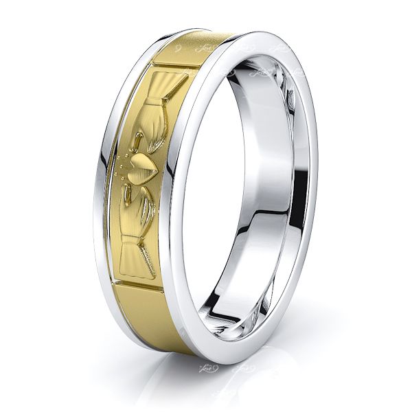 Dylan Claddagh Mens Wedding Band