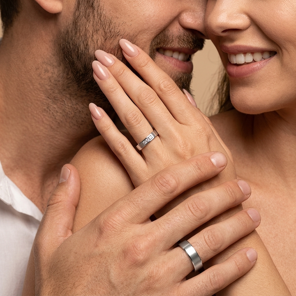 0.09 Carat Simple Elegant 6mm His and 4mm Hers Diamond Wedding Band Set